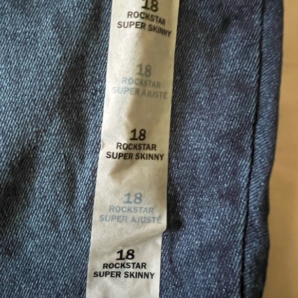 Rockstar Super Skinny High Rise Jeans - Picture 3 of 4